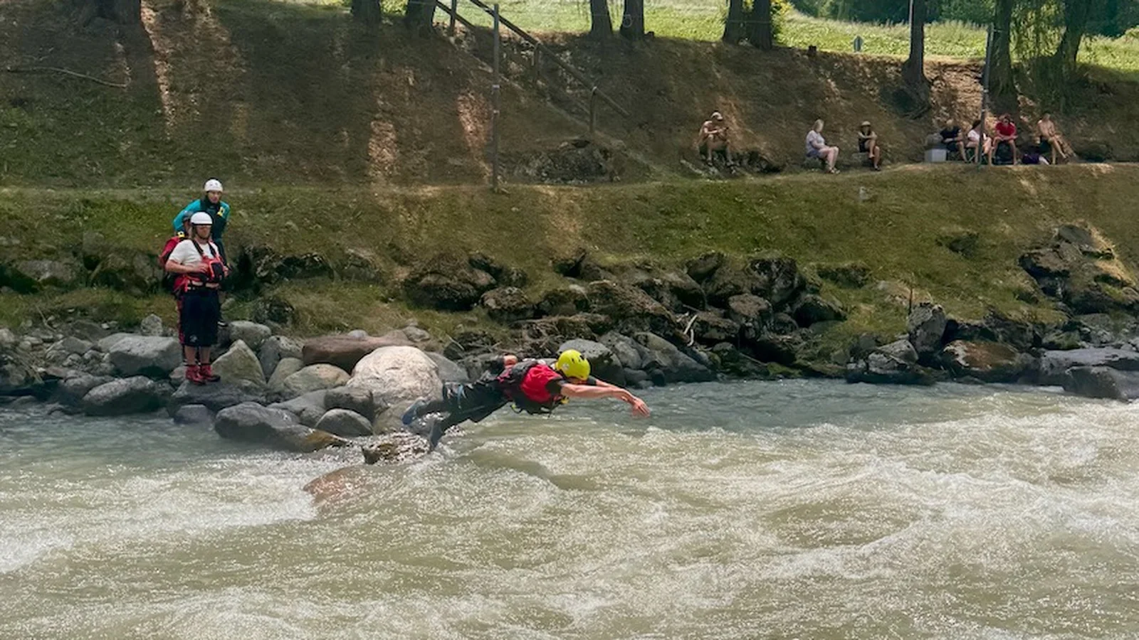 Campo gara del fiume Noce in Val di Sole durante la gestione della sicurezza della World Cup 2026